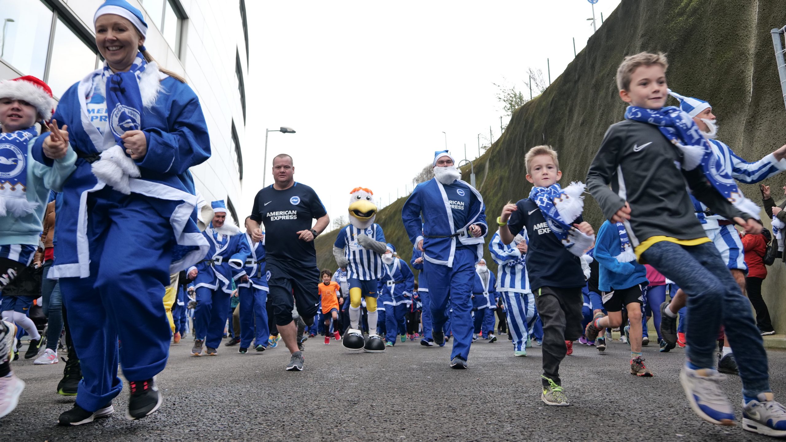 Festive Fun Run raises money for Albion in the Community